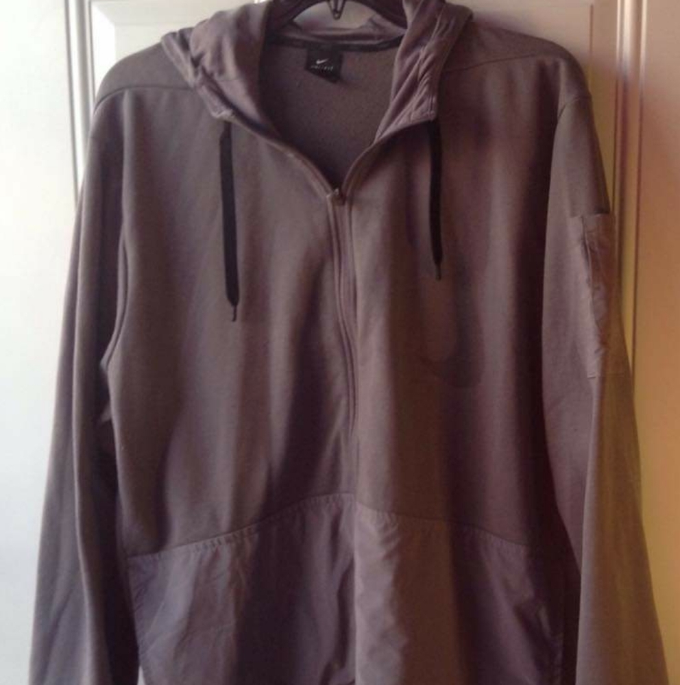 Nike Dry Fit Zip Up Sweatshirt - 2XL